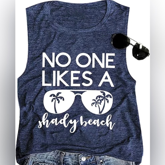 “No One Likes a Shady Beach” Navy Blue Tank - Picture 1 of 2